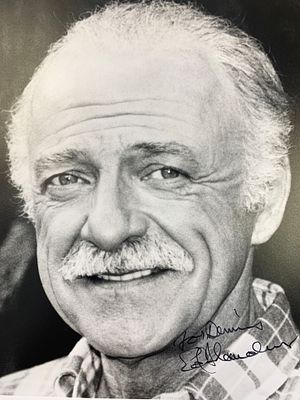 St Elsewhere Ed Flanders signed photo. Ed Flanders signed photo. 8x10 inches
