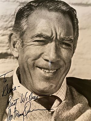 The Guns of Navarone Anthony Quinn signed photo. Anthony Quinn signed photo. 8x10 inches