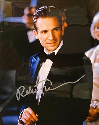 The Menu Ralph Fiennes Signed Photo. Ralph Fiennes Signed Photo. 8x10 inches