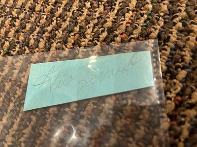 MLB Player Gus Zernial signature cut. Gus Zernial signature cut