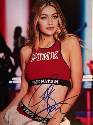 Supermodel Gigi Hadid signed photo. 8x10 inches