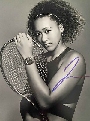 Tennis Champion Naomi Osaka signed photo. Naomi Osaka signed photo. 8x10 inches