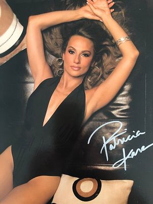 Model Patricia Kara signed photo. Patricia Kara autographed photo 11x14 inches