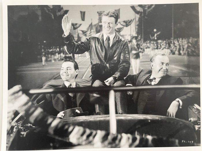 Lot 194: Eddie Quillan unsigned movie photo