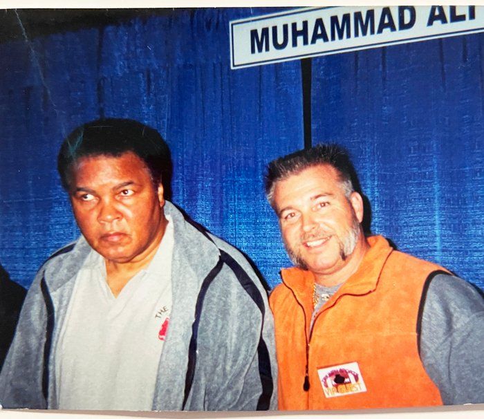 Lot 244: Muhammad Ali photo