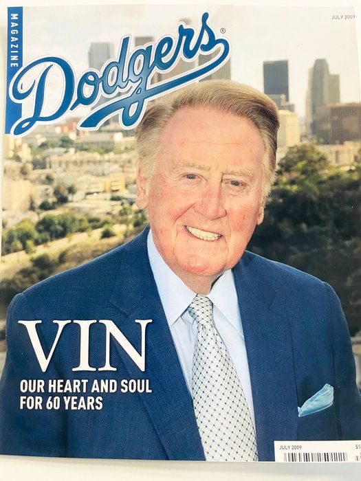 Lot 272: 2009 Vin Sculley Dodgers magazine cover photo