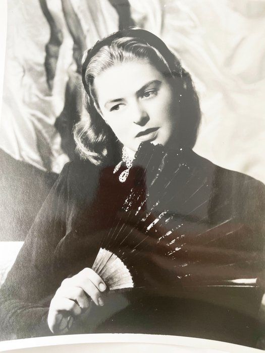 Lot 375: Ingrid Bergman photo