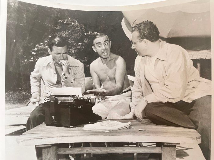 Lot 473: Eddie Cantor vintage photo