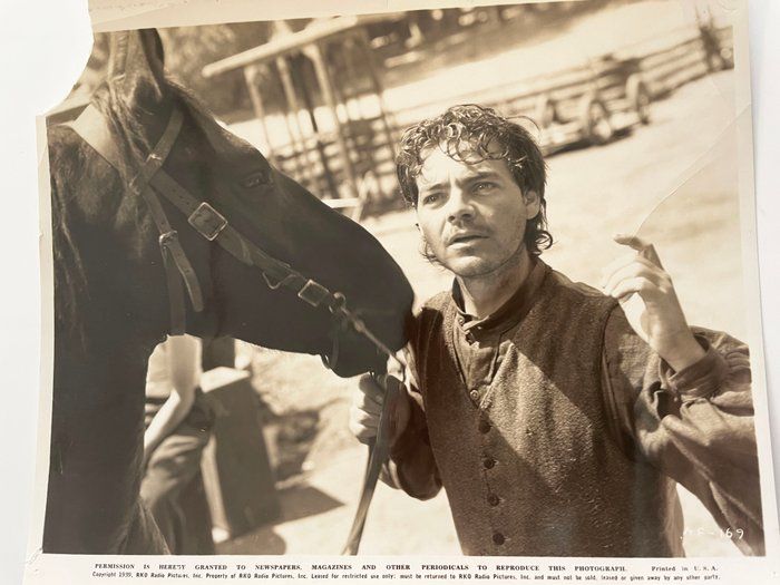 Lot 523: Eddie Quillan original 1939 vintage movie photo
