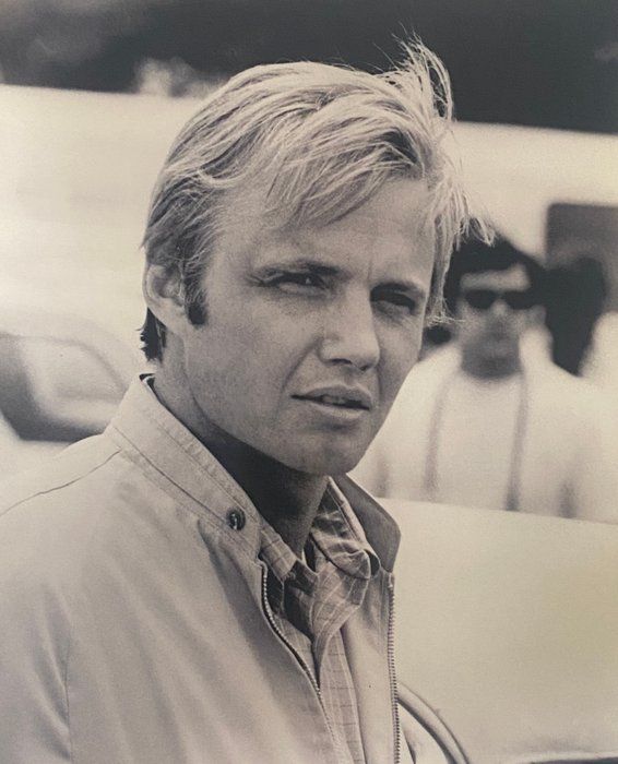 Lot 536: Jon Voight movie photo