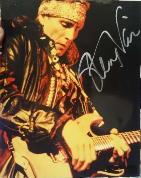Lot 26: Steve Vai signed photo