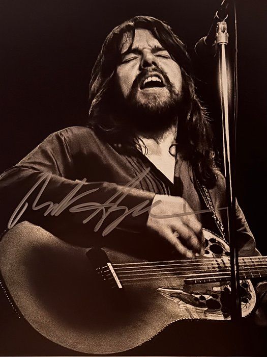 Lot 75: Bob Seger signed photo