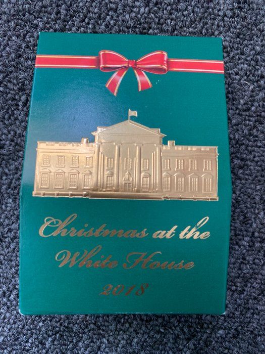 Lot 181: Donald Trump facsimile signed 2018 holiday chocolate box