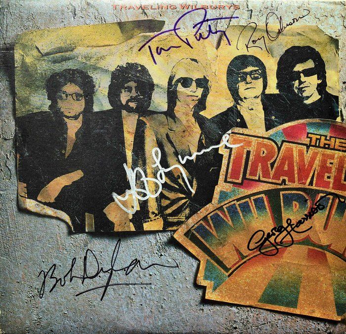 Lot 220: Traveling Wilburys Volume One signed album