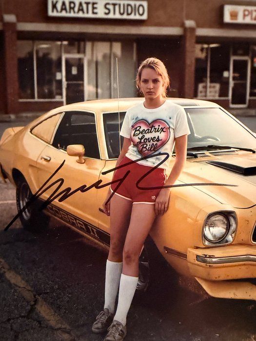 Lot 262: Kill Bill Uma Thurman Signed Photo