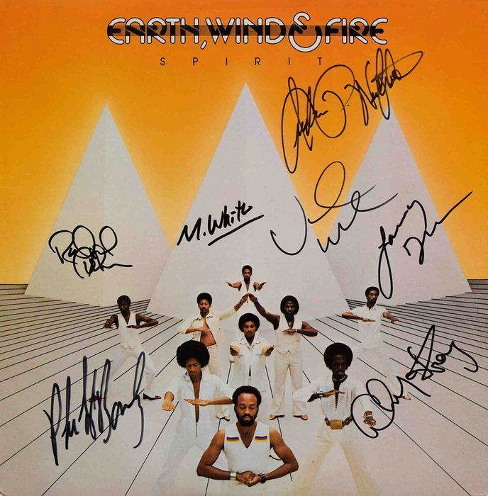 Lot 357: Earth, Wind & Fire 1976 Spirit signed album