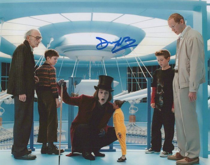 Lot 1: Charlie And The Chocolate Factory Deep Roy Signed Photo