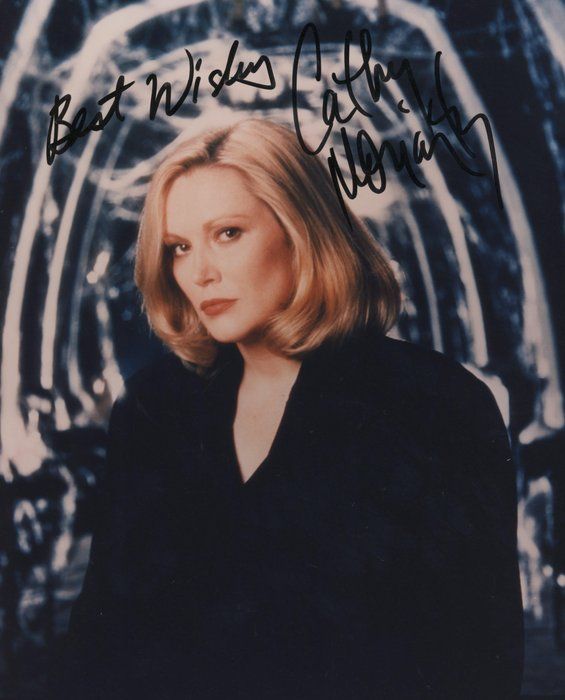 Lot 7: Raging Bull Cathy Moriarty signed photo