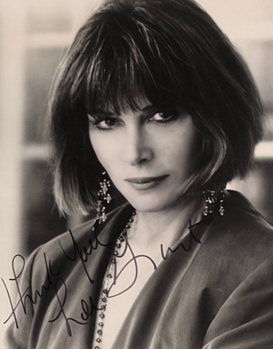 Lot 57: Shampoo Lee Grant signed photo