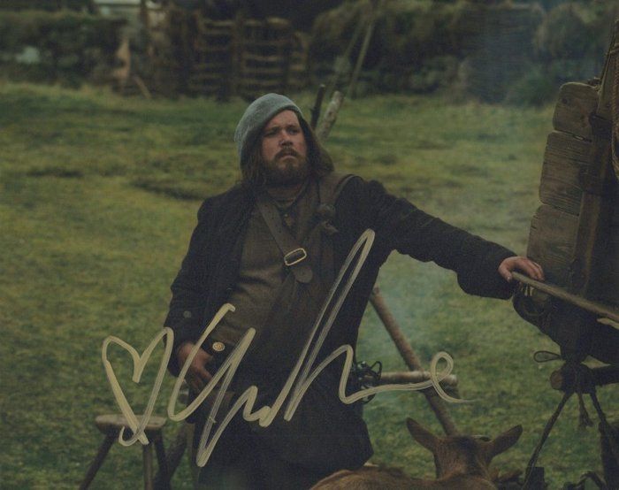 Lot 62: Outlander Grant Orourke Signed Photo