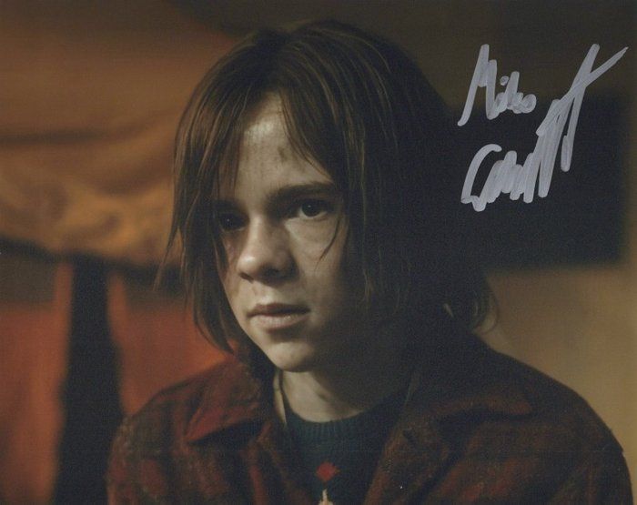 Lot 87: It: Welcome To Derry Miles Ekhardt Signed Photo