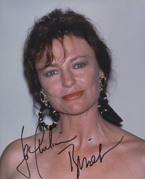 Lot 156: Bullit Jacqueline Bisset signed photo