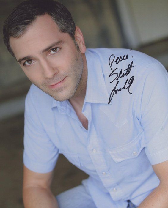 Lot 176: Queer as Folk Scott Lowell signed photo