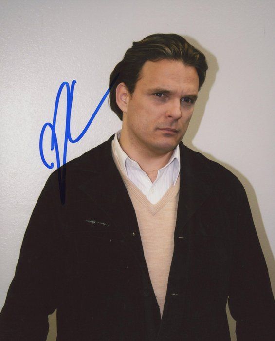 Lot 178: Damian Chapa signed Streetfighter photo