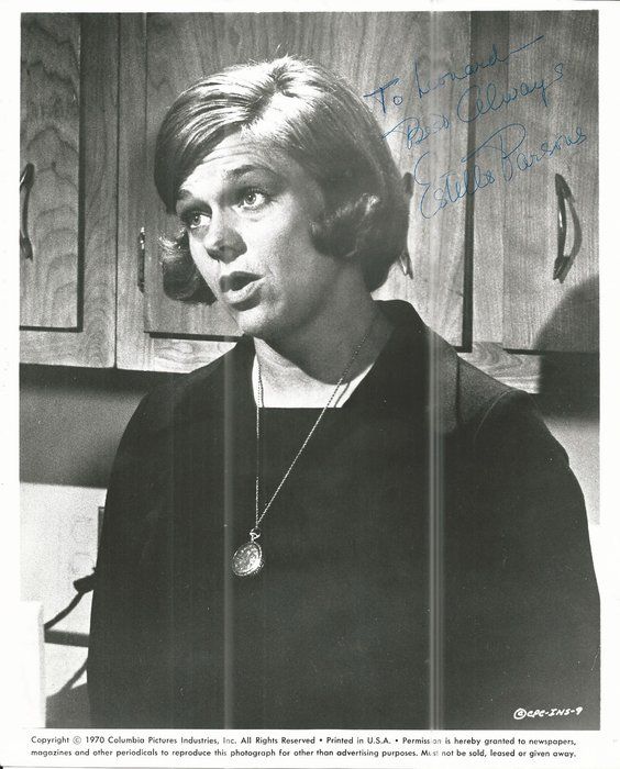 Lot 188: Bonnie and Clyde Estelle Parsons Signed Photo