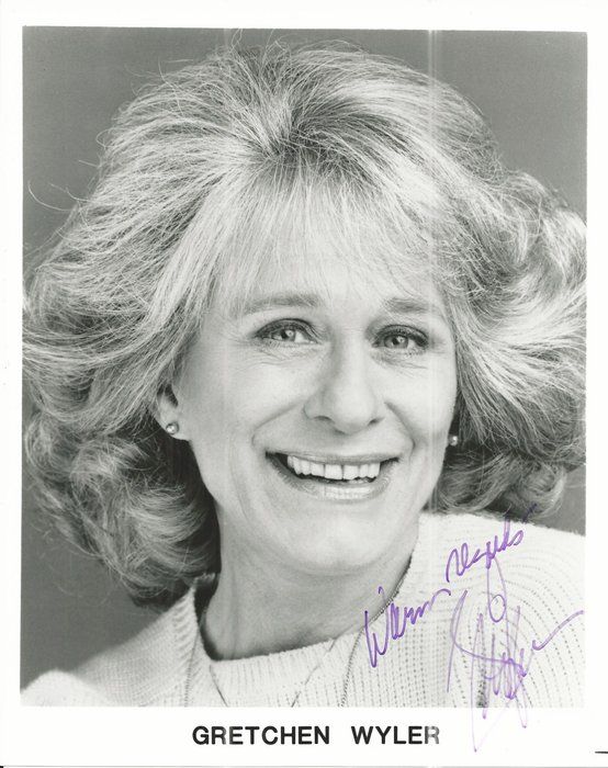 Lot 216: Macgyver Gretchen Wyler Signed Photo