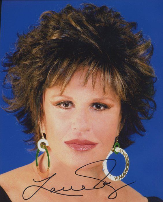 Lot 223: My Favorite Year Lainie Kazan signed photo