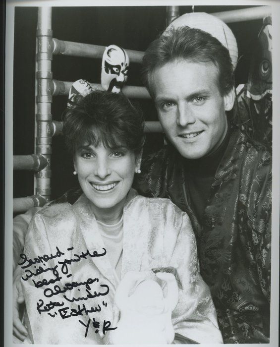 Lot 225: The Young and the Restless Kate Linder signed photo