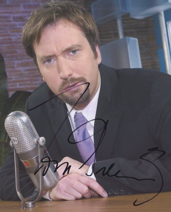 Lot 253: MTV Host Tom Green signed photo