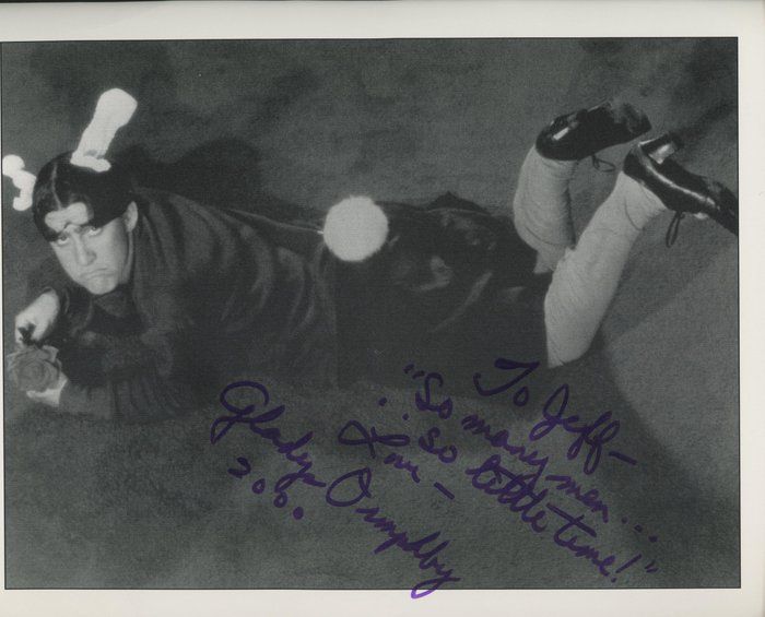 Lot 344: Laugh Ins Ruth Buzzi signed photo