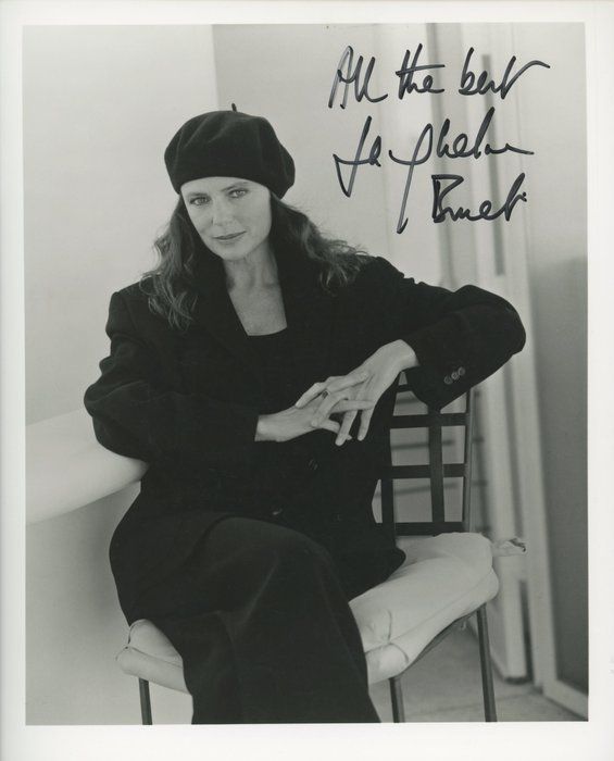 Lot 361: Bullit Jaqueline Bisset signed photo