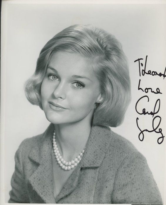 Lot 398: The Poseidon Adventure Carol Lynley signed photo