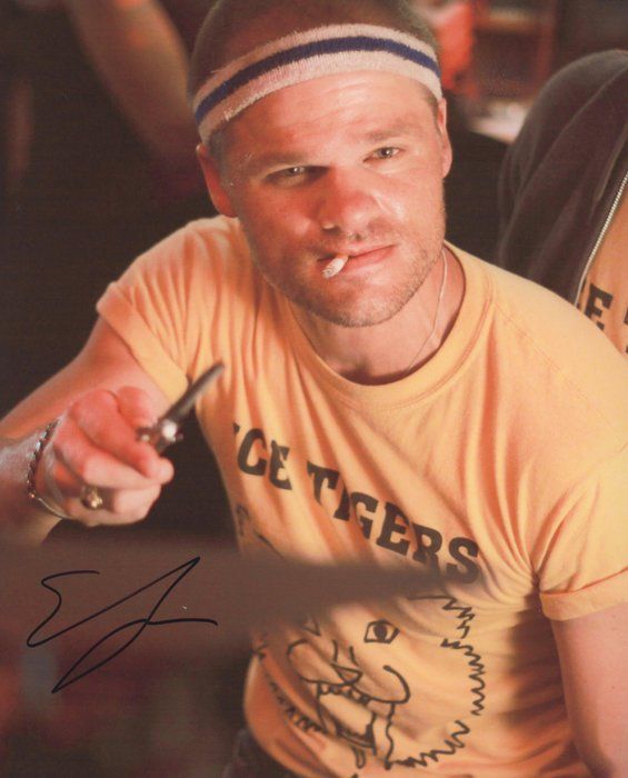 Lot 417: 8 Mile Evan Jones signed photo