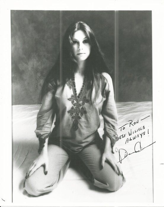 Lot 420: Soap Diana Canova signed photo