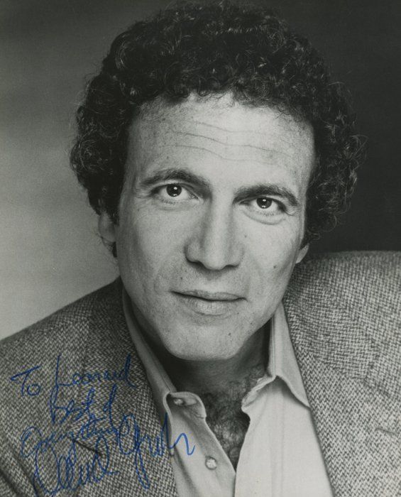 Lot 492: Rhoda David Groh signed photo