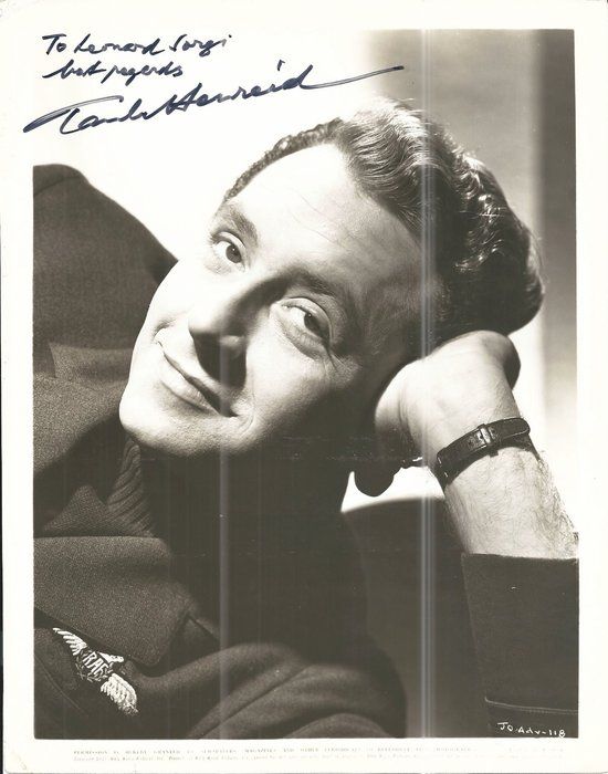 Lot 495: Casablanca Paul Henreid Signed Photo