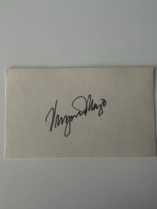 Lot 500: The Kid From Brooklyn Virginia Mayo original signature