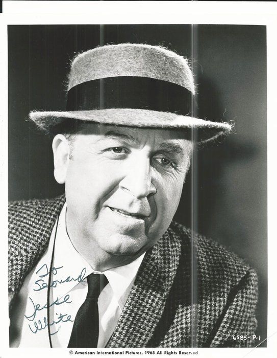 Lot 502: Private Secretary Jesse White Signed Photo