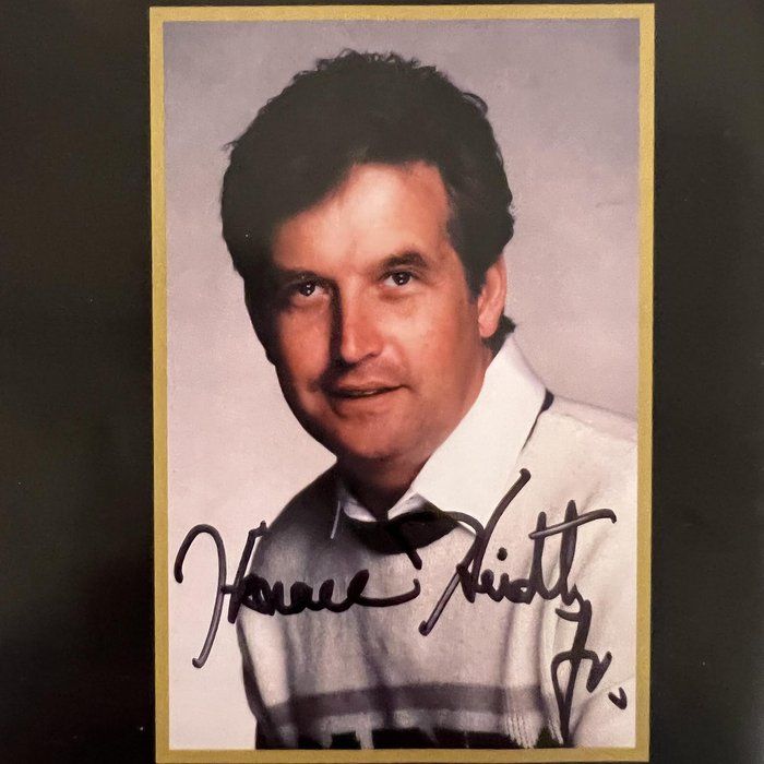 Lot 533: Horace Heidt Jr. New Heidts signed CD