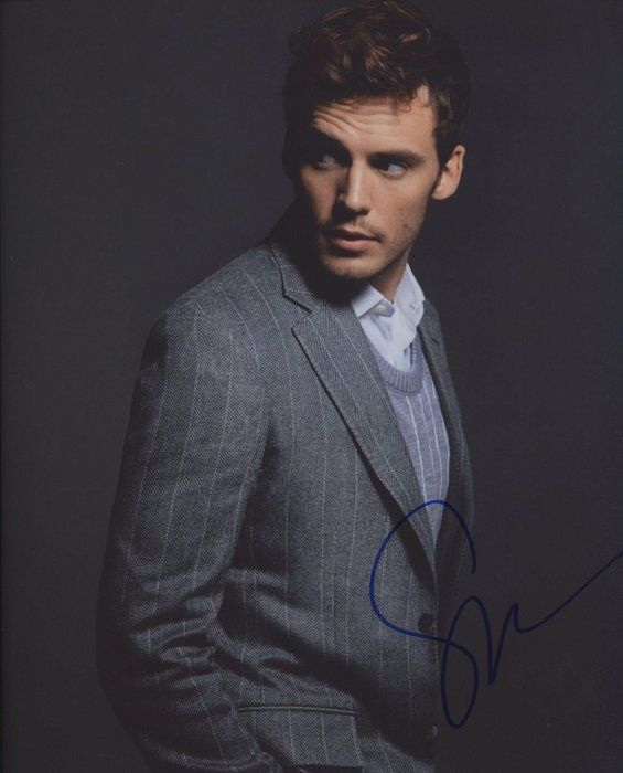 Lot 564: The Hunger Games Sam Claflin signed photo