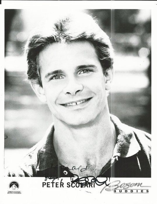 Lot 568: Bosom Buddies Peter Scolari Signed Photo