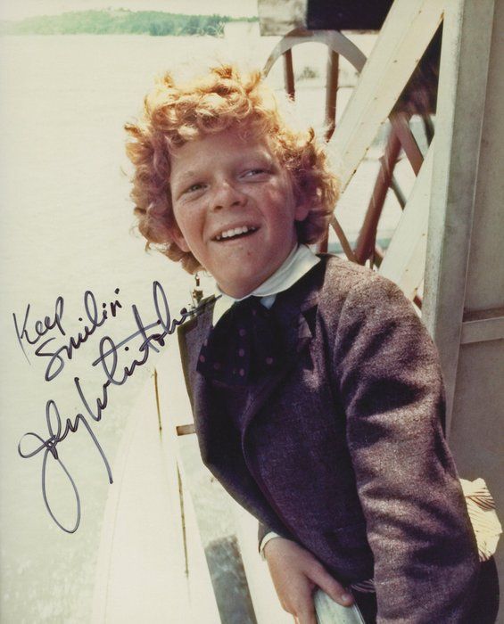 Lot 571: Family Affair Johnny Whitaker signed photo