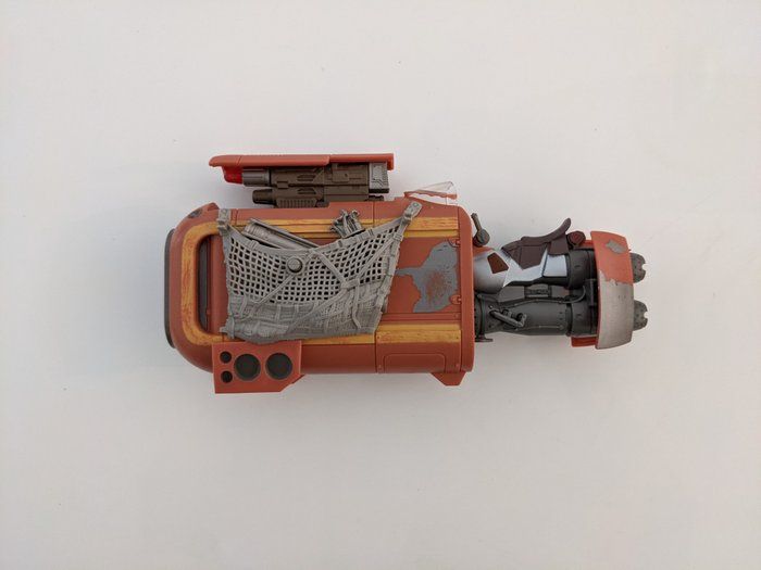 Lot 575: Reys Speeder Loose Action Figure