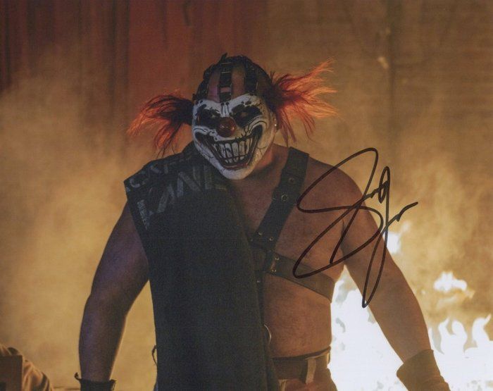 Lot 577: WWF Samoa Joe Signed Photo