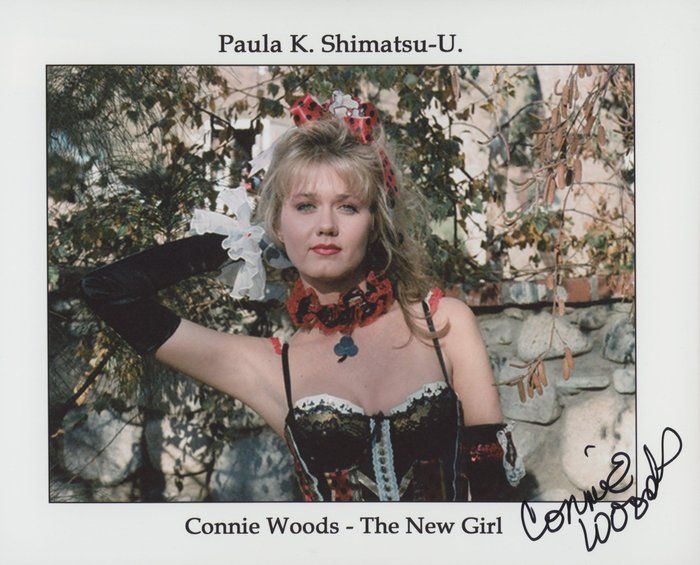 Lot 589: Twin Peaks Connie Woods signed photo