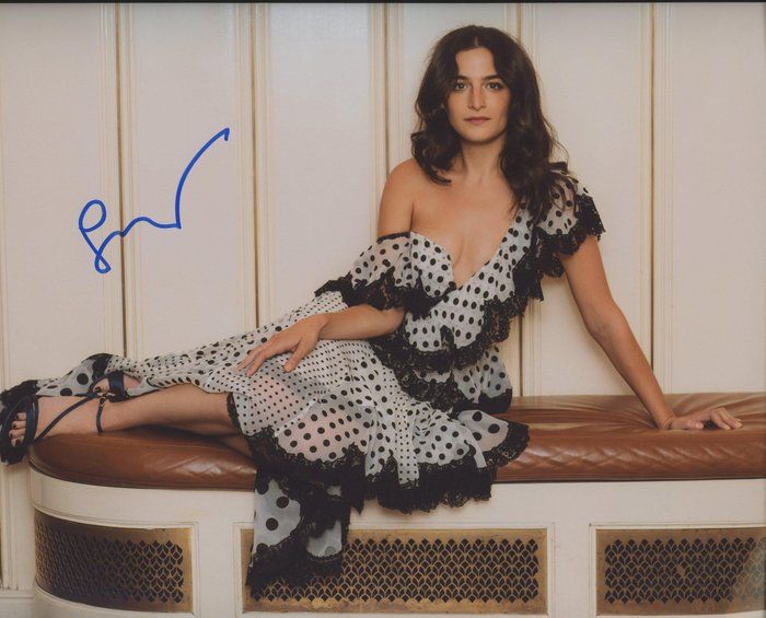 Lot 611: Zootopia Jenny Slate signed photo